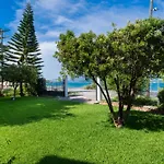 Rising Sun Seaside Apartment